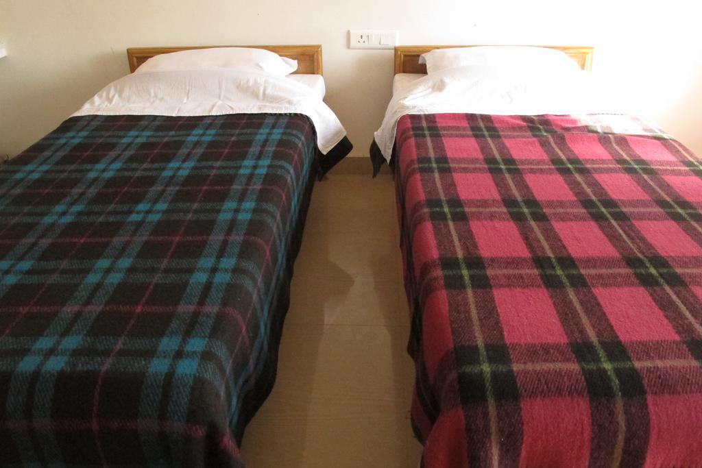 Suma Guest House ブッダガヤ エクステリア 写真